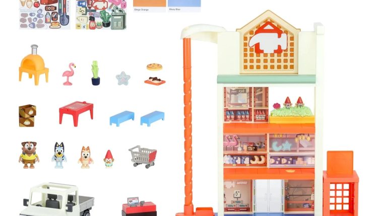Bluey Hammerbarn Shopping Center Mega Set Exclusive - MadeInUSA